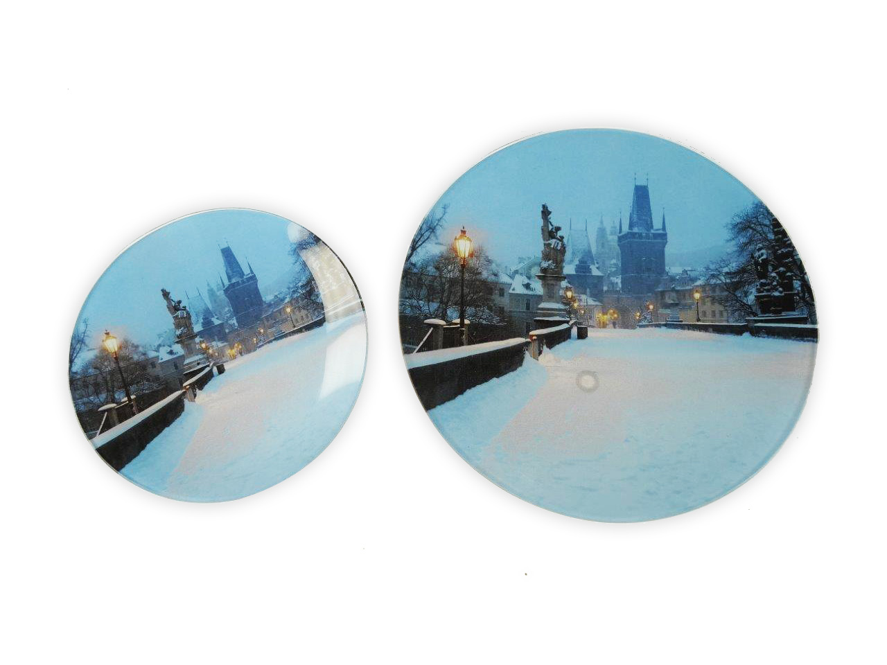 skleněné dárkySkleněný upomínkový talíř Praha kulatý - zimní motiv